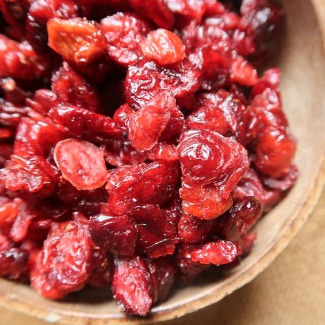 

Dried Cranberry ( Kranberri Kering ) - 1Kg