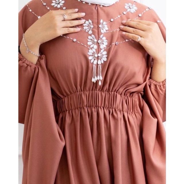 KAFTAN JUMBO LD 130 / KAFTAN LEBARAN 2022 / ALESHA KAFTAN / KAFTAN WANITA TERBARU / BAJU LEBARAN WAN