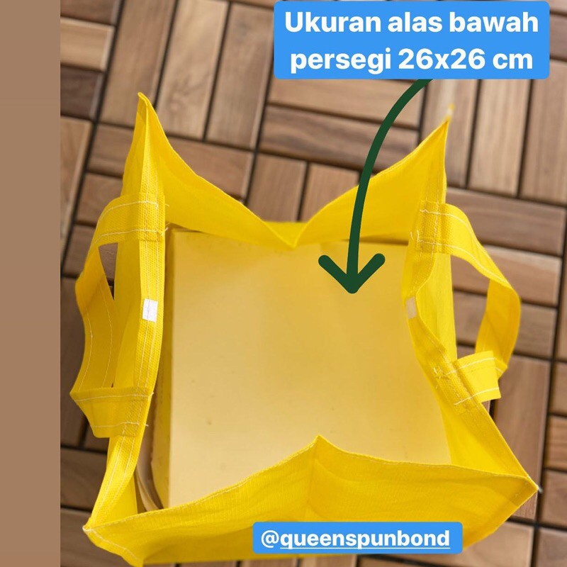 Tas nasi dos spundbond polos Tebal dan jahitan Halus uk.26x26x30cm (PxLxT)