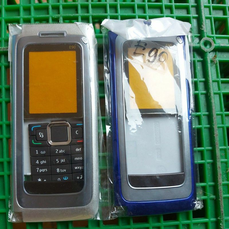 CHASING HP NOKIA COMMUNICATOR E 90