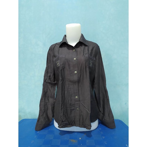 Kemeja  Wanita Monja