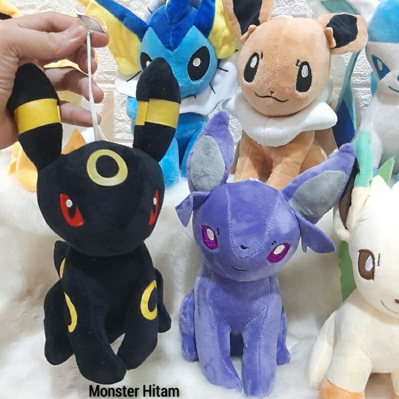 Boneka Pokemon / Pikachu