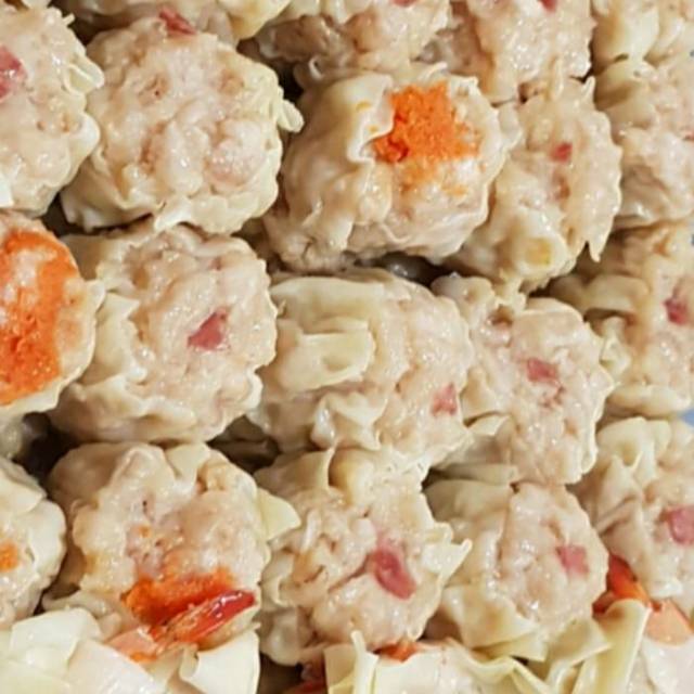 

[50 Pcs] Dimsum Ayam / Diameter Bessar / Dimsum Murah / Dimsum Sehat / Dimsum Laris Fresh dan Frozen