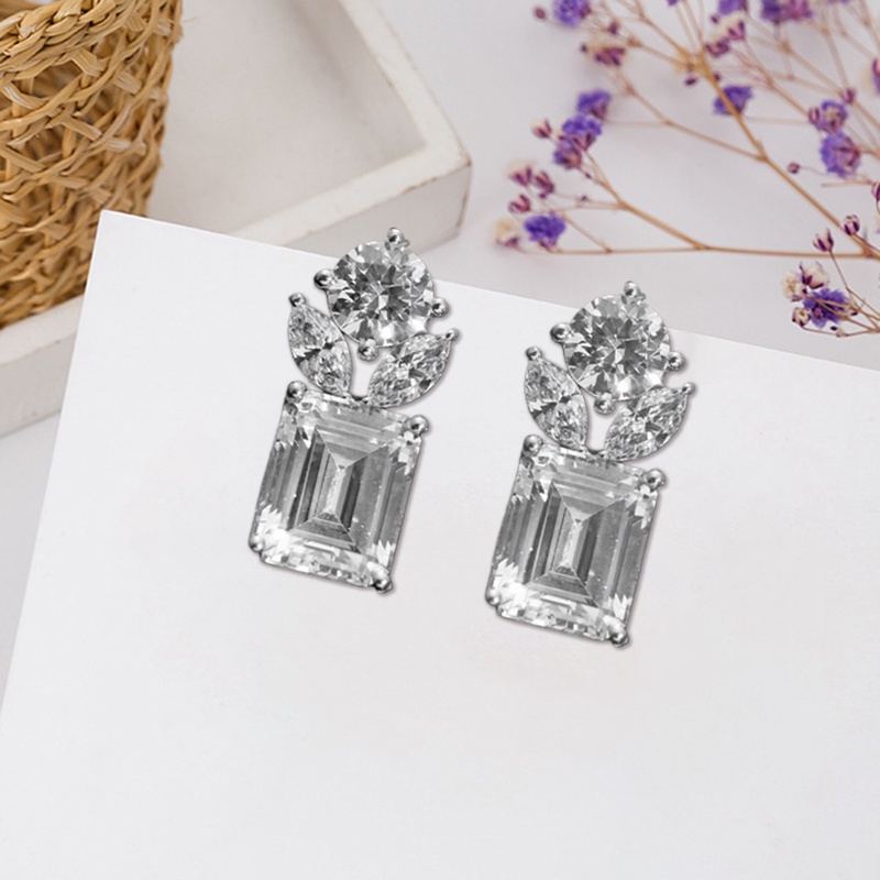 Fresh Style Stud Earrings For Girls Shiny Crystal Cubic Zirconia Fashion Women Earrings High Quality Silver Color Jewelry