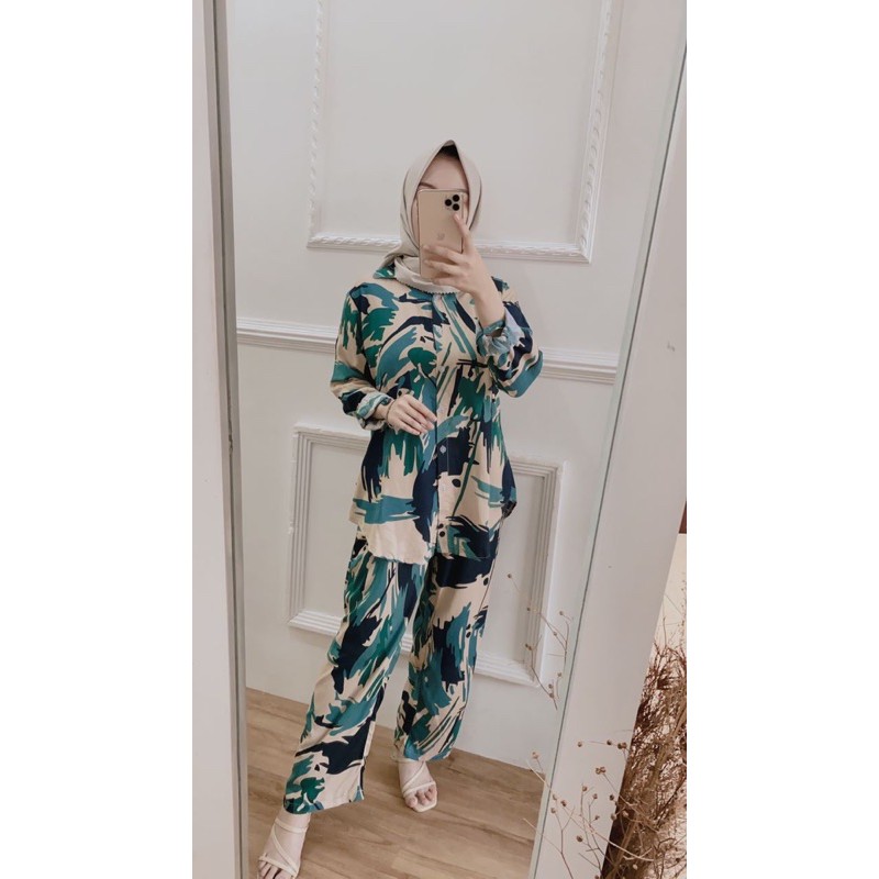 HomeySet Series Teal Abstract