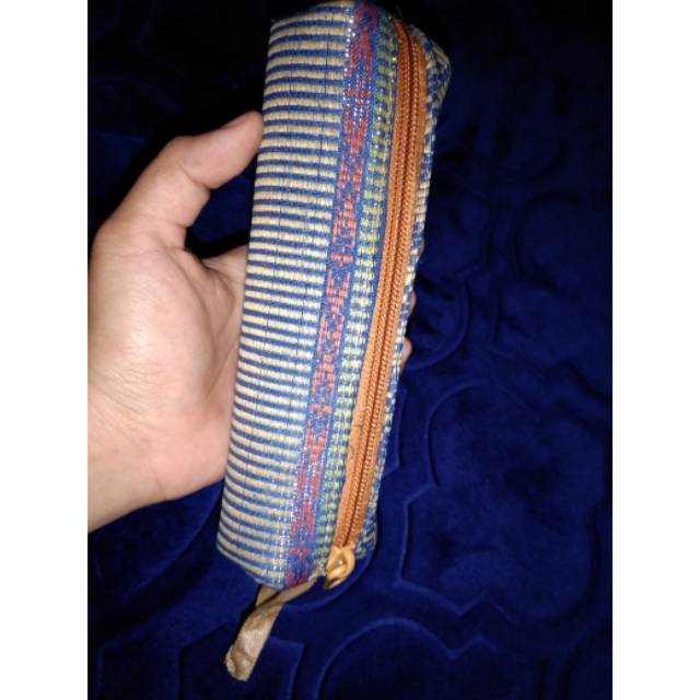 

Souvenir tempat pensil
