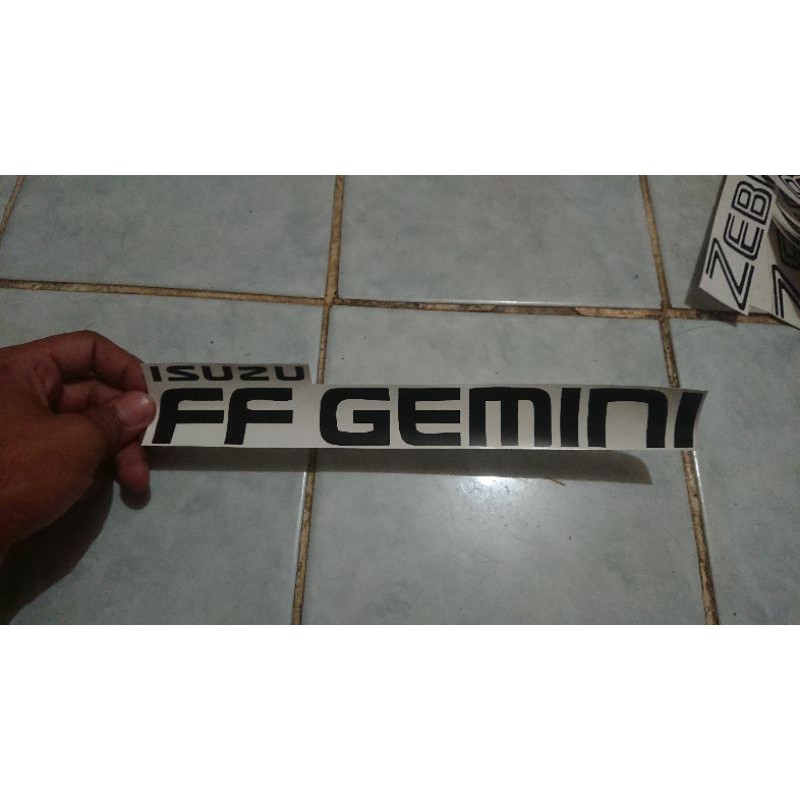 Sticker-Stiker-Decal-Tempelan-Emblem Logo Mobil Isuzu Gemini Holden Gemini
