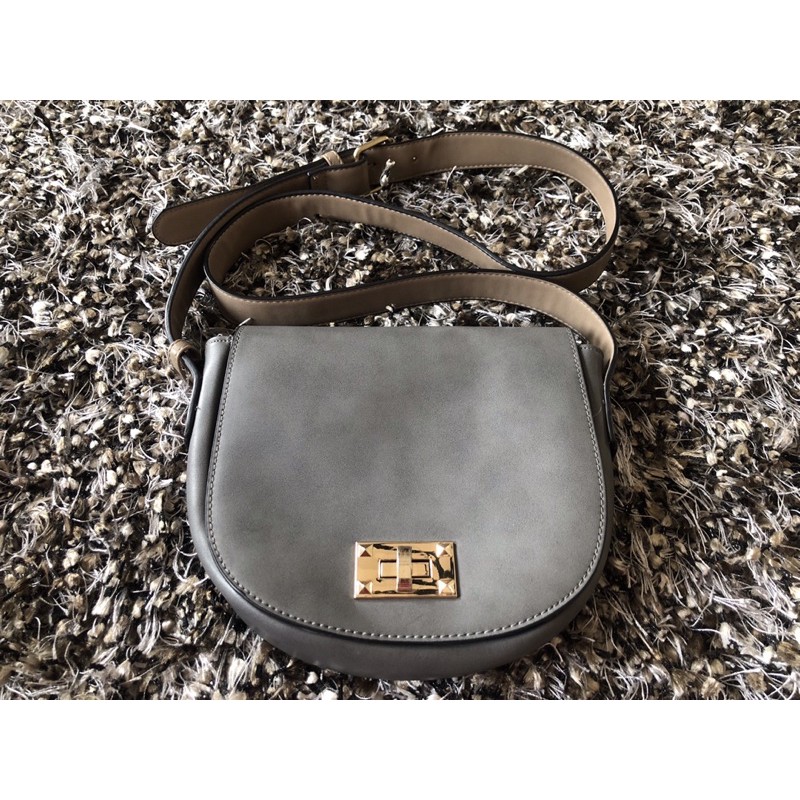 PRELOVED KATHY IRELAND BAG