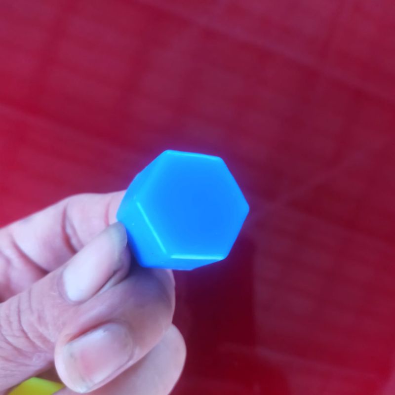 karet penutup baut roda mobil 1 pcs