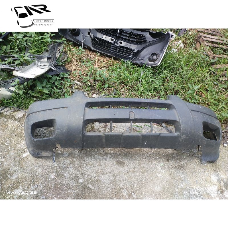 Bemper depan ford escape 2004 2005
