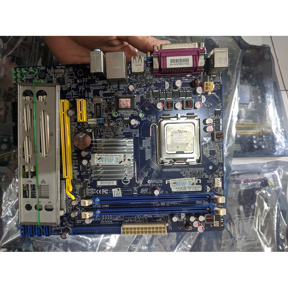 MOBO MOTHERBOARD SOCKET 775 DDR2 SERI G31