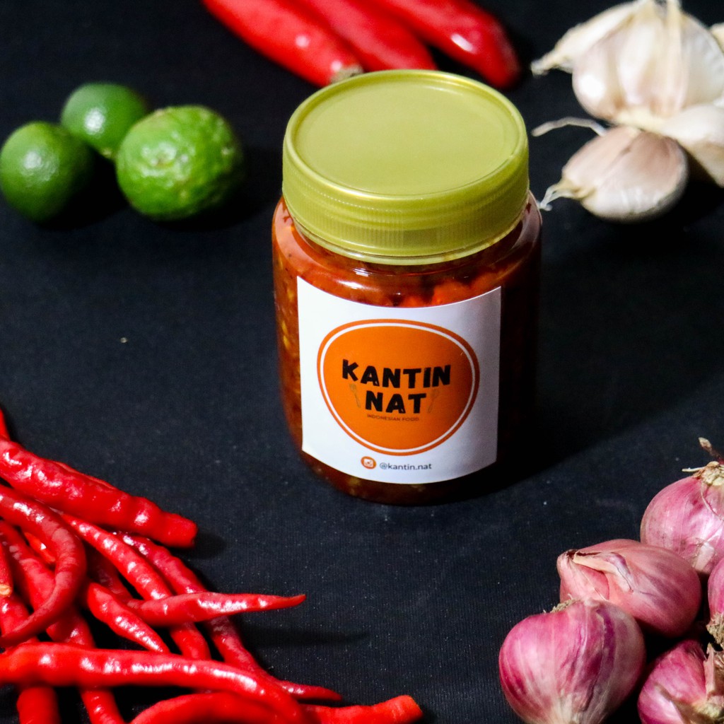 

Sambel Merah Terasi Untuk Keluarga Nat