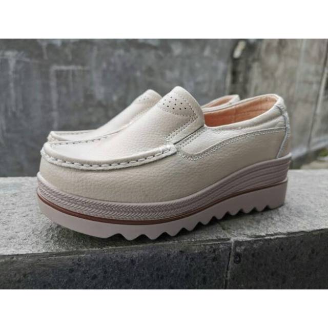 Sepatu Import Premium Tipe 1441