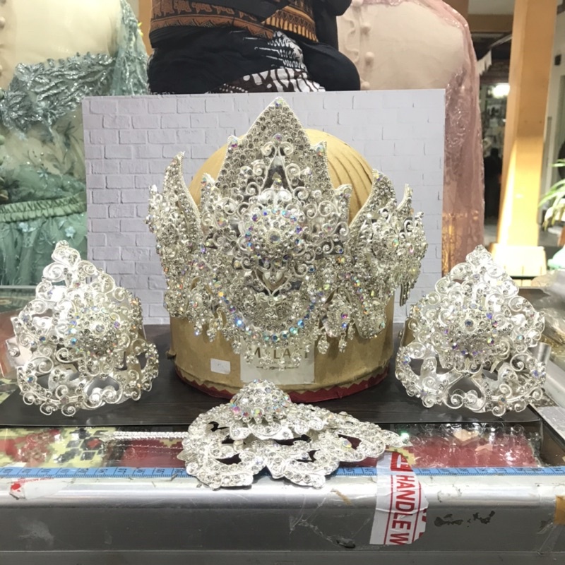 mahkota siger shinta | siger sunda | siger pengantin tebal | siger | mahkota pengantin | pengantin