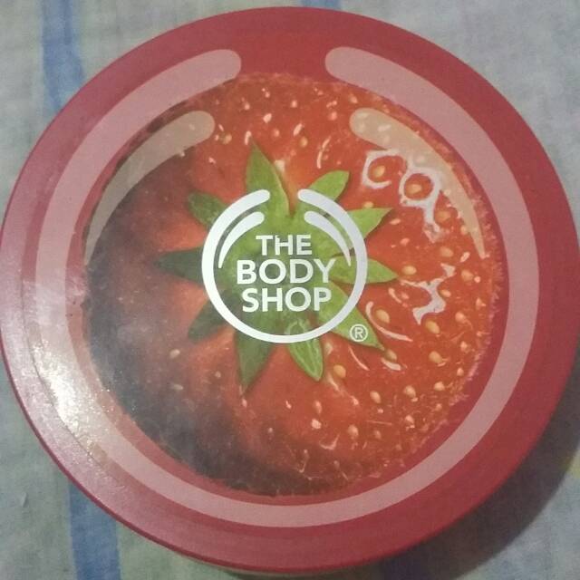 The Bodyshop Strawberry Body Butter Preloved