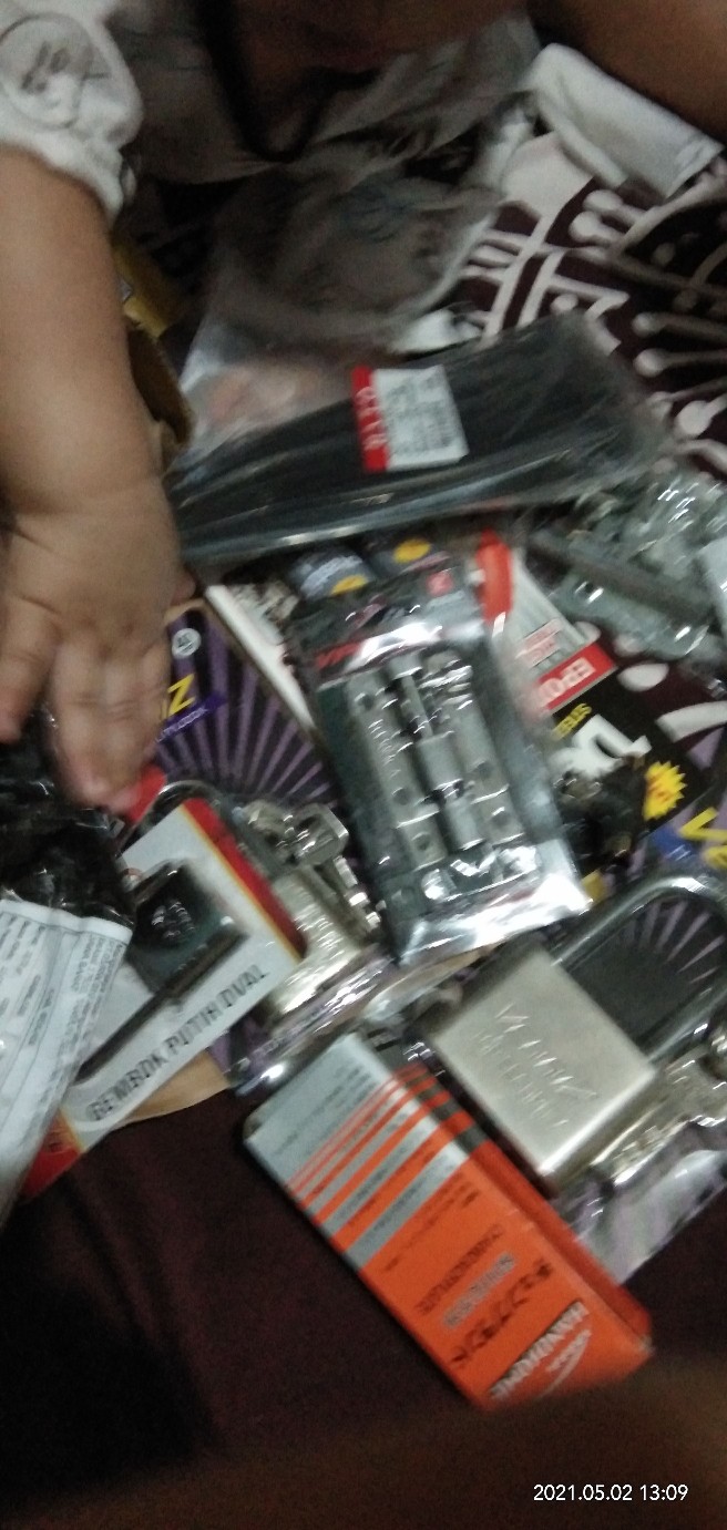 Gembok 40l 40 L Mm Pintu Pagar Rumah Kamar Toko Gerbang 40mm Leher Panjang Serba Guna Serbaguna