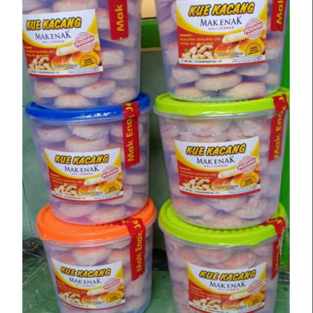 

Kue kacang Mak Enak