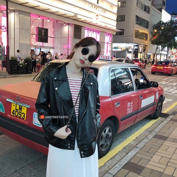 JNK x TANEE - Jaket Wanita Korea KPOP Style Modern Bahan Semi Kulit Sintetis Viena Faux Synthetic Leather Jacket Premium Original Branded Elegan Kekinian Cewek Perempuan Remaja Dewasa Fashion Pakaian Atasan Outerwear Outfit Hijab Vintage Zipper Resleting