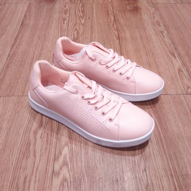 Sepatu wanita sneaker bata original
