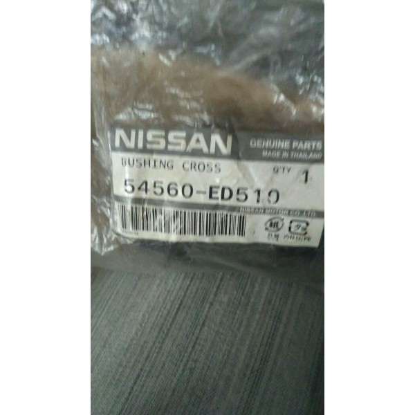 nissan grand Livina bushing cross member