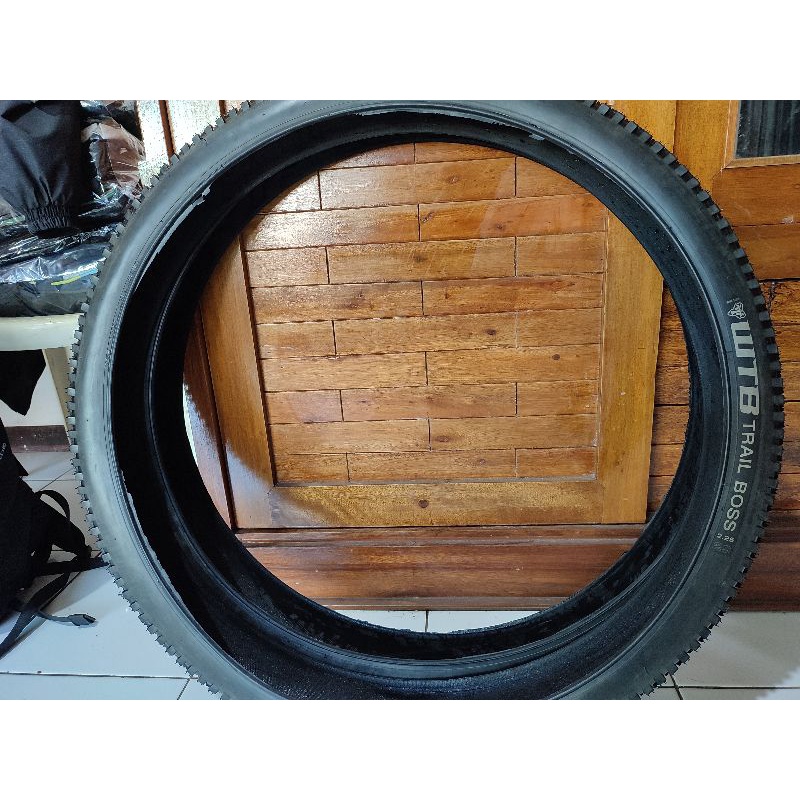 Gratis Ongkir Sepasang Ban Luar Sepeda Gunung WTB Trail Boss 29er 29x225 bonus sepasang ban dalam