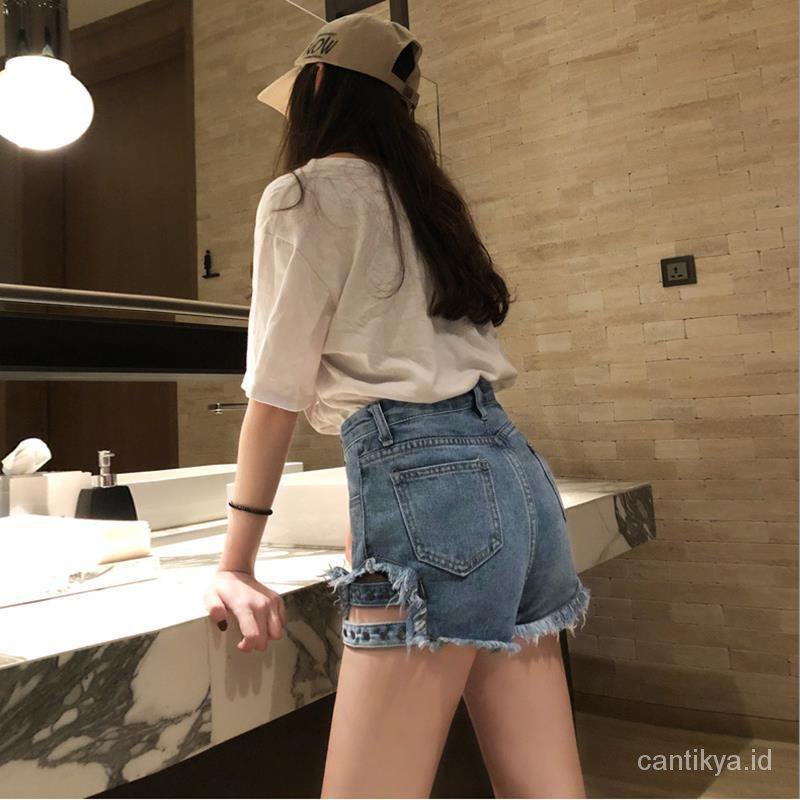 Short pant wanita celana pendek wanita korean style OOTD hight waist jeans seksi hot kekinian 2023