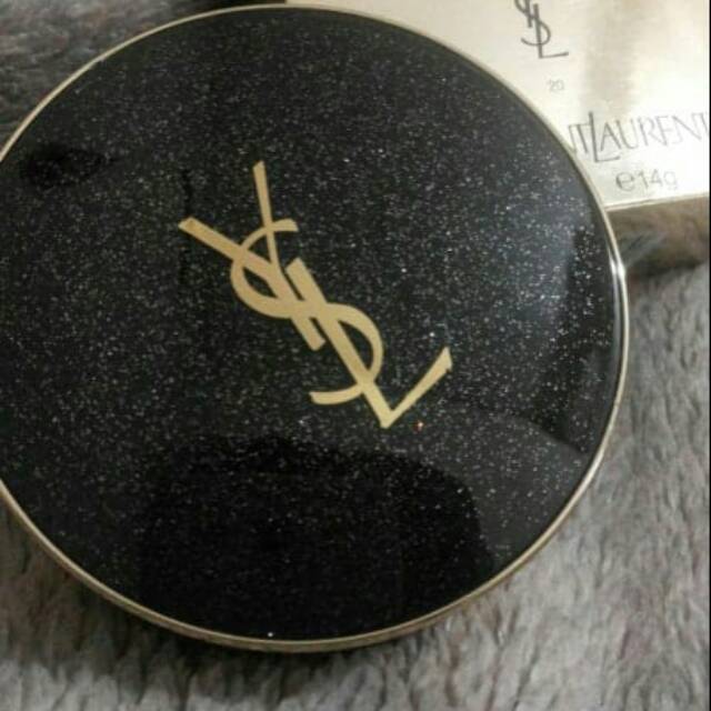 Cushion YSL