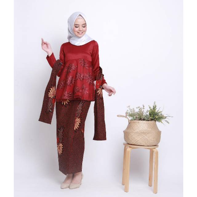 Lidya Set Kebaya Awearcstore