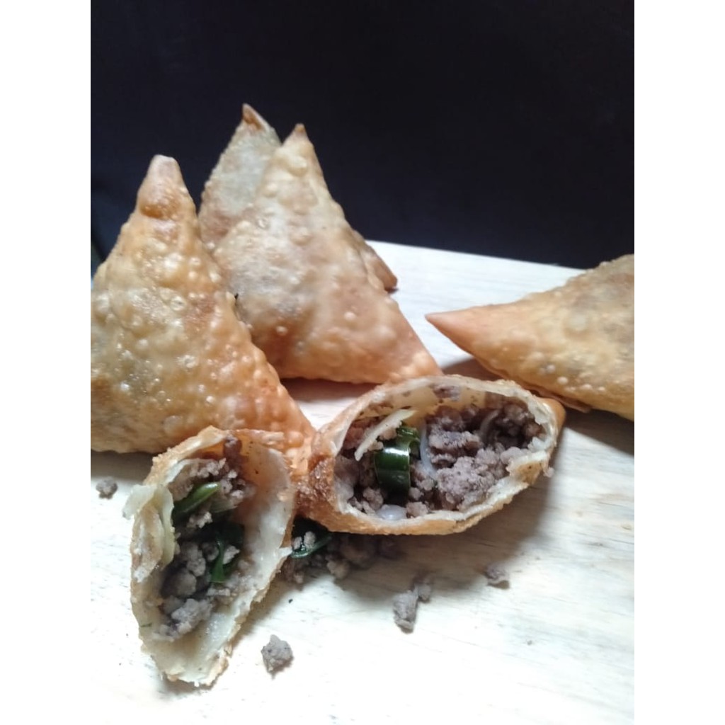 

sambossa frozen food - isi daging - isi keju