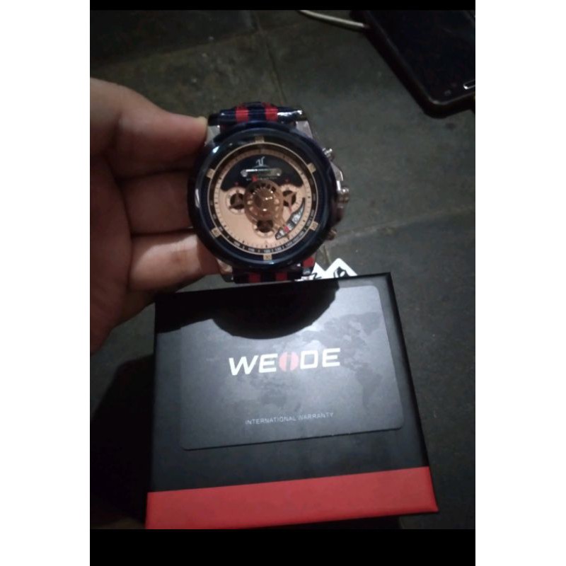 weide jam tangan