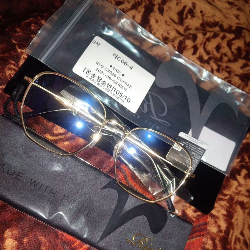 BOOKED  BACA DESKRIPSI Kacamata chanyeol// rieti eric//kacamata rieti Original// rieti chanyeol//kac