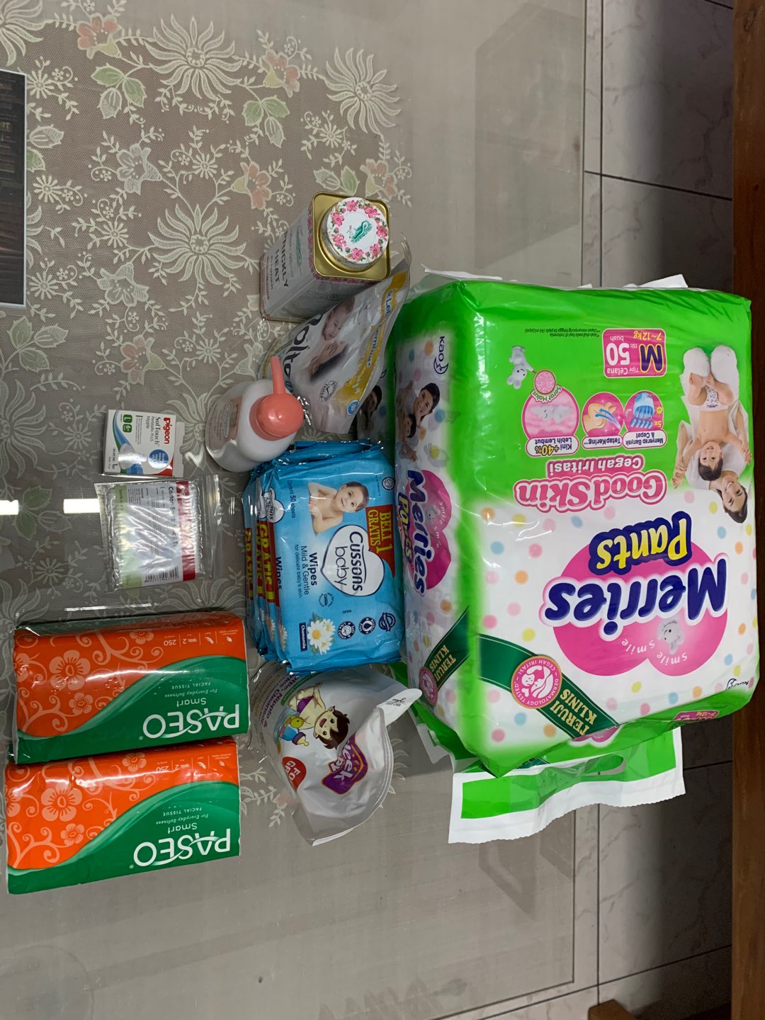 Molto Ultra Pure Refill 720 Ml ( Khusus Sumatera Utara )