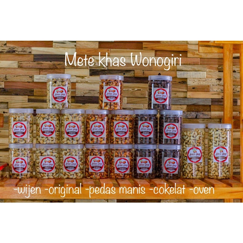 

Kacang Mete / Mede Mentah, Mete Matang, Mete Rasa Toples 1300 ml Khas Wonogiri