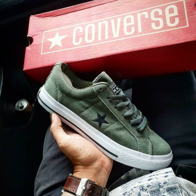 Converse one star pro