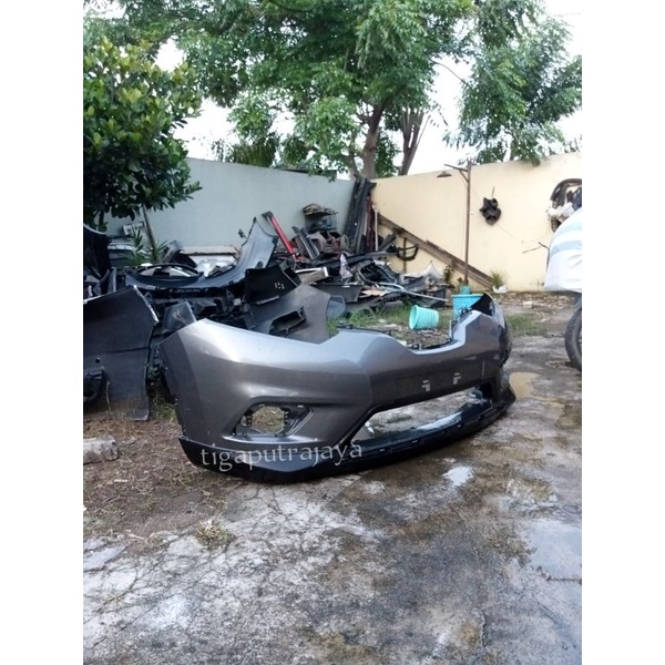 bumper depan new x-trail 2016 2019