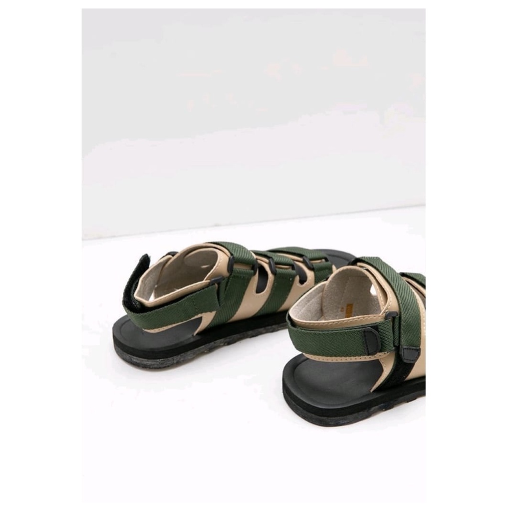 Sandal Sendal Gunung Pria Jumbo 44 49 ZVT 012