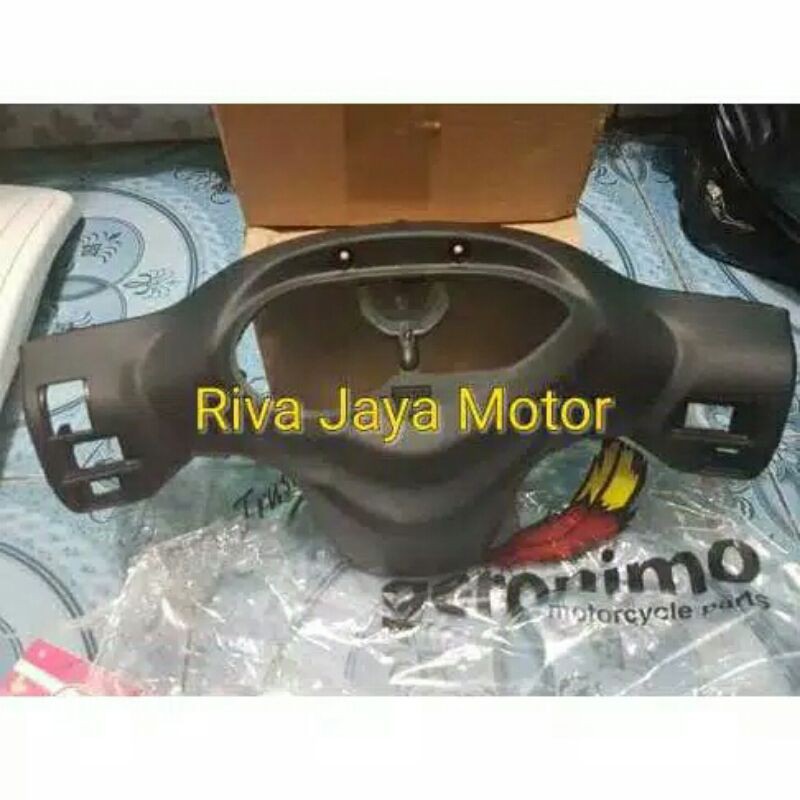 Batok belakang suzuki smash new 2006