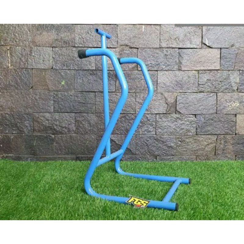 BOOTS WASH STAND CROSS CUCI SEPATU TRAILL CROSS/JEMURAN SEPATU CROSS TRAIL