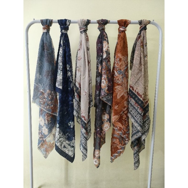 Paket Usaha/Hijab Voal LC/ hijab segiempat