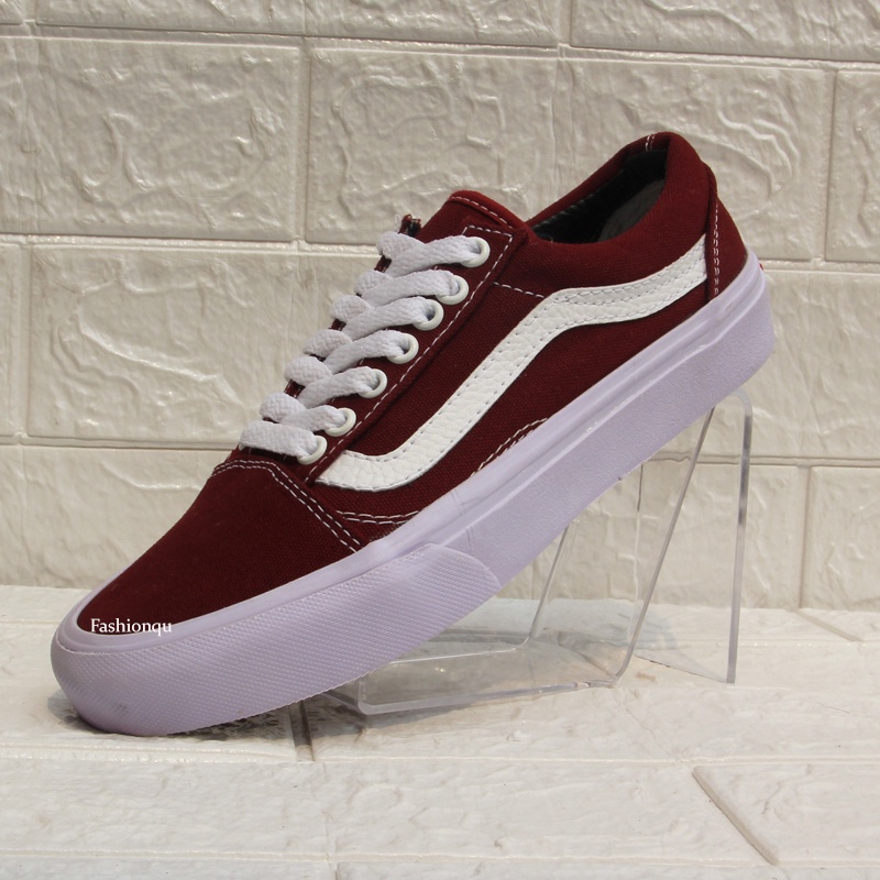 [ COD ] Sepatu Vans Old Skool Pria Wanita | Sepatu Pria Vans_Slip On Unisex | Sepatu Old Skool Murah Wanita | Sepatu Casual Unisex | Sepatu Sneakers | Sepatu Skate / Sepatu Pria / Sepatu Wanita / Sepatu Trend