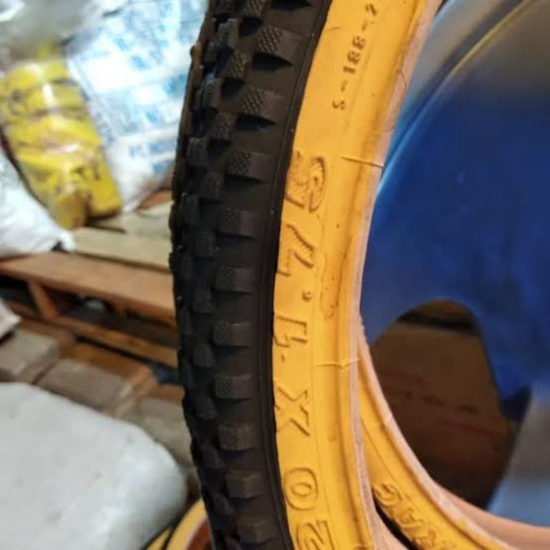 Ban Sepeda 20 x 1.75 Swallow List Putih Classic - Ban Dalam 20x1.75