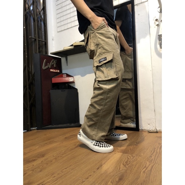 Celana Cargo Oversize Bahan Corduroy Cotton.Ex untuk Pria dan Wanita, Tersedia Warna Cream dan Hitam