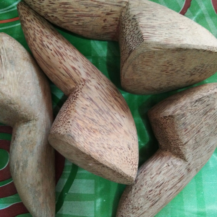 Ulekan / Mutu Kayu Kelapa Besar