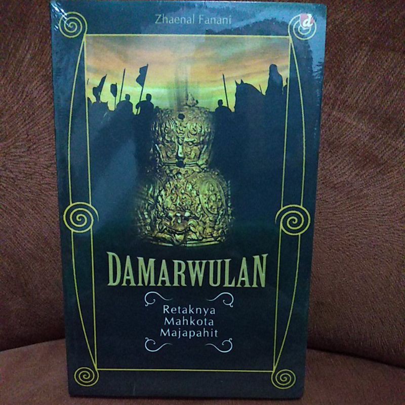 Buku Damarwulan (Retaknya Mahkota Majapahit)
