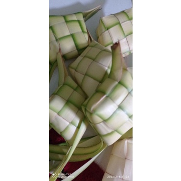 

ketupat kosong