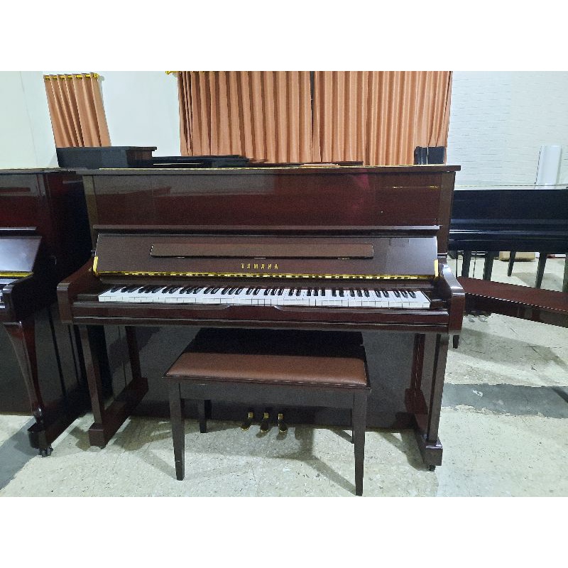 Piano Yamaha U1JPM