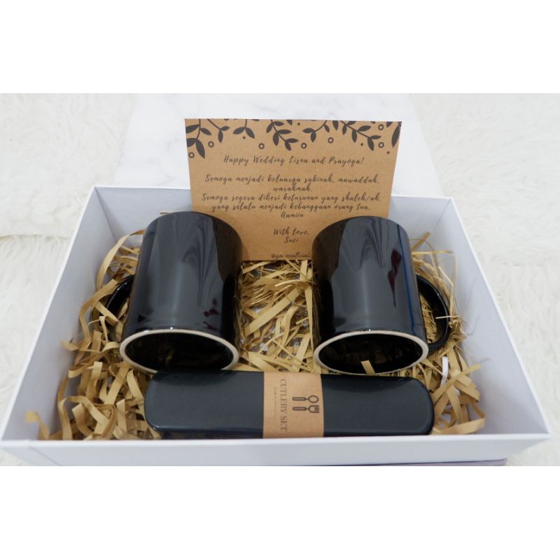 

BLACK HAMPERS custom nama