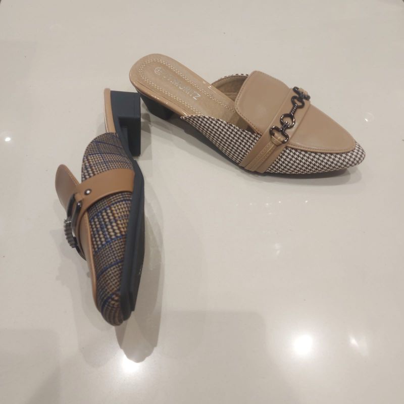 sepatu slip on wanita st.moritz