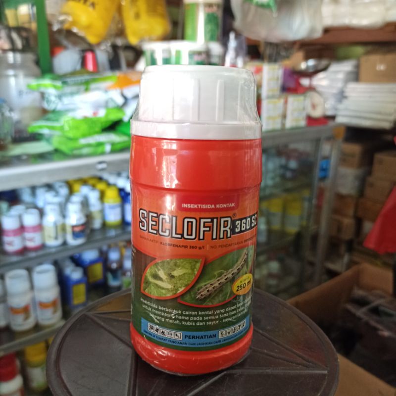 INSEKTISIDA SECLOFIR 360 SC 250 ML PEMBASMI ULAT GRAYAK