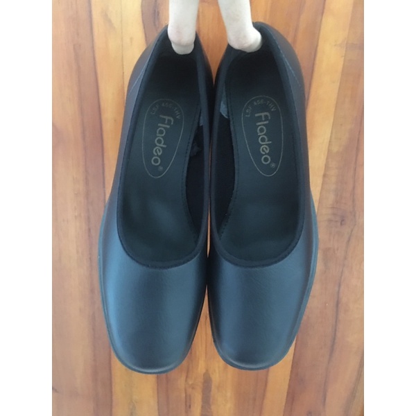 (Preloved) Fladeo sepatu pantofel wanita hitam